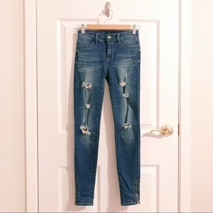 Kendall & Kylie High Waist Distressed Super Ripped Jeans
